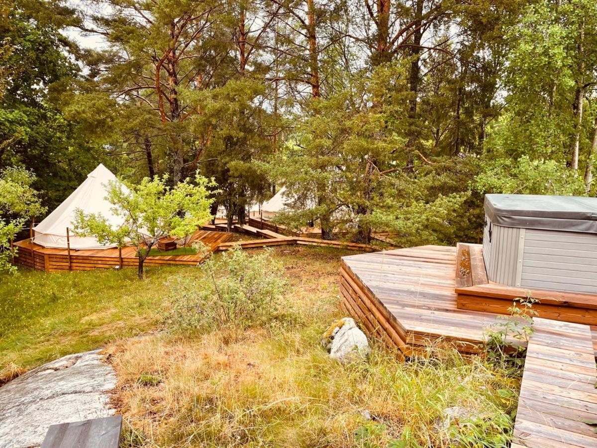 Tent Delhi A B&B In A Luxury Glamping Style Mariefred Bagian luar foto